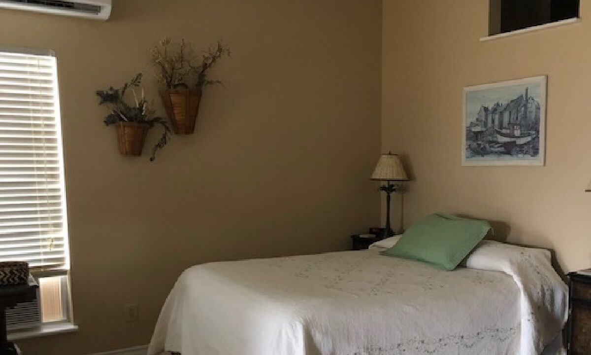 Photo of Bedroom in Biloxi