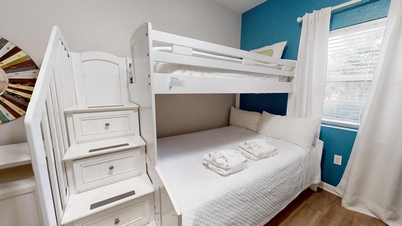 Photo of Bedroom in Frangista Beach