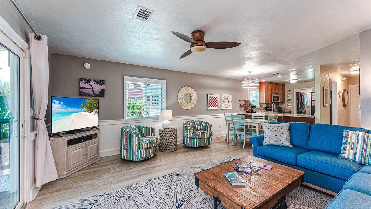 Photo of Livingroom in Cape San Blas