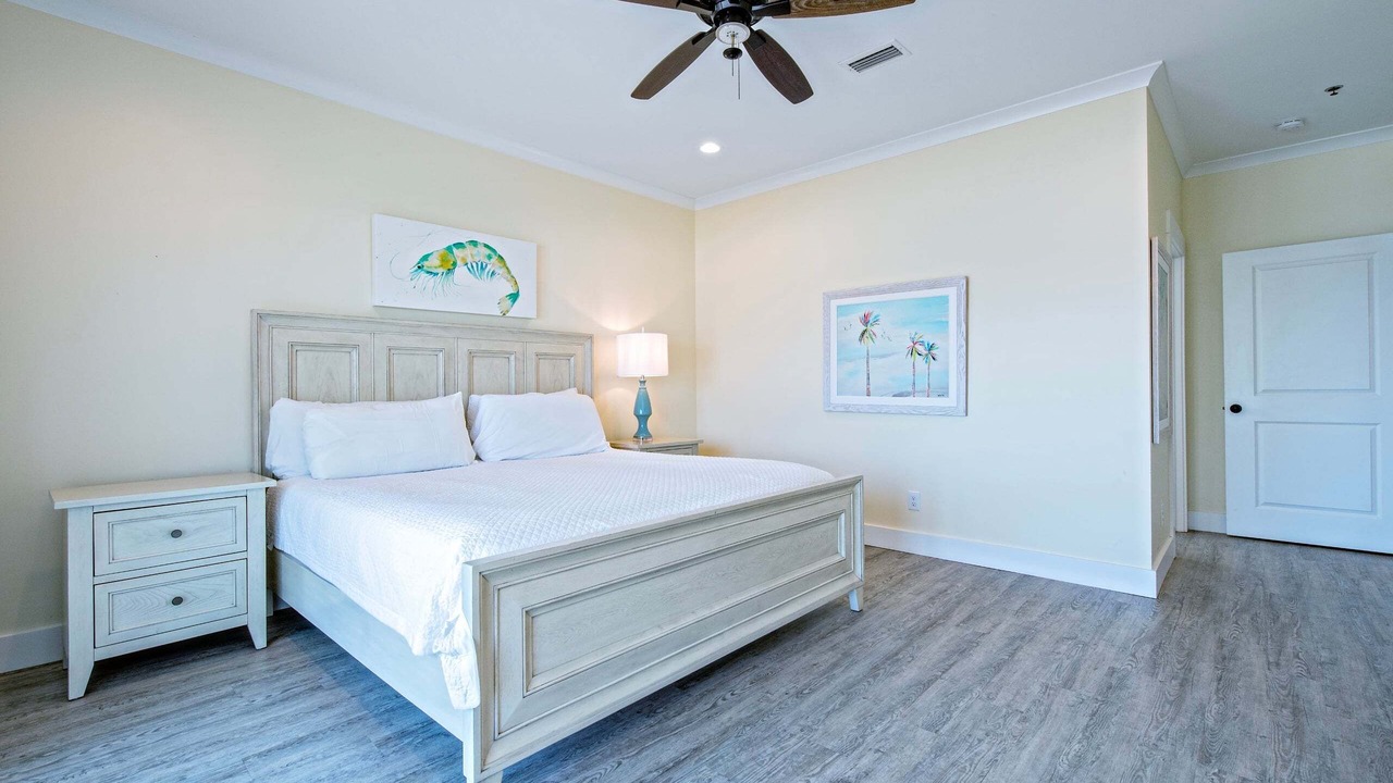 Photo of Bedroom in Gulf Shores