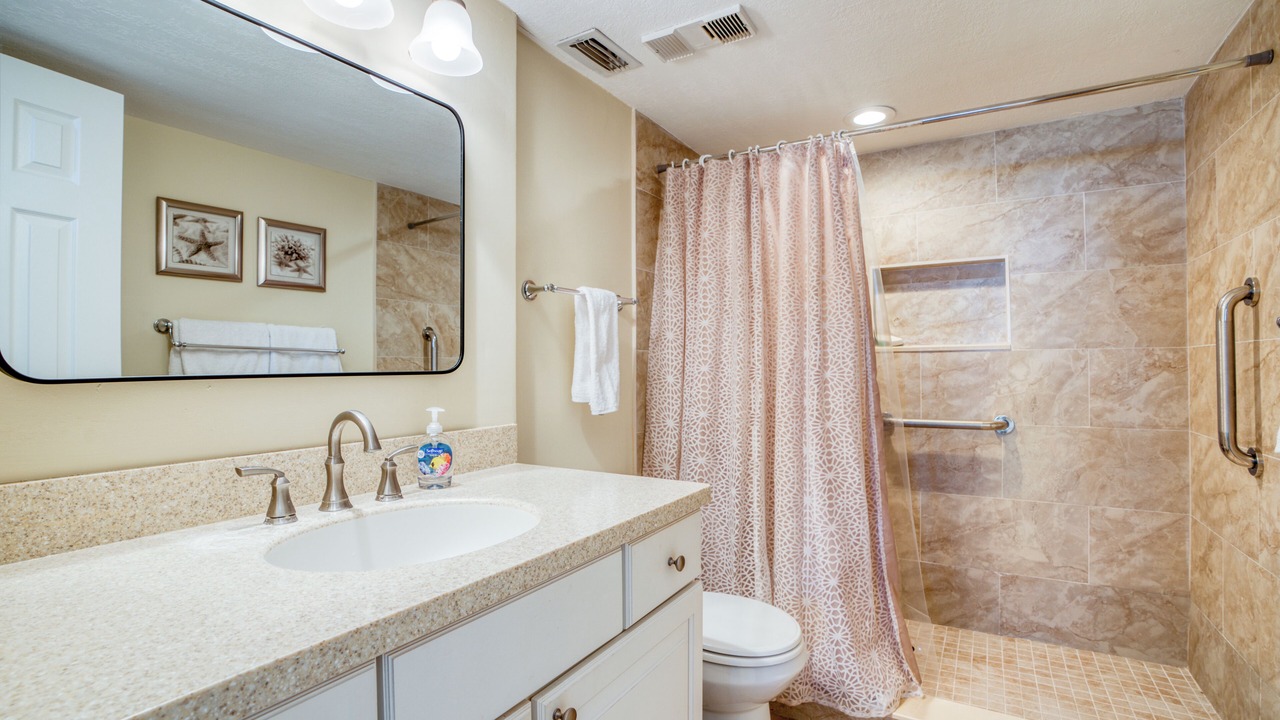 Photo of Bathroom in Butler Beach