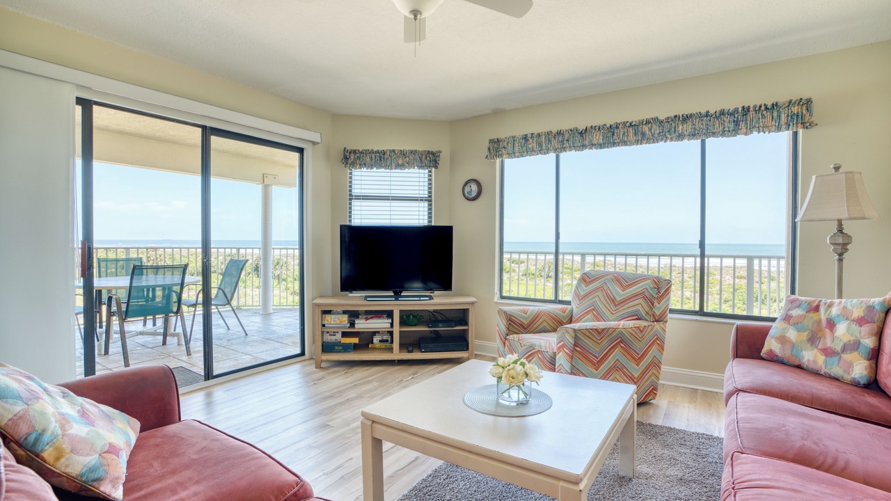 Photo of Livingroom in Butler Beach