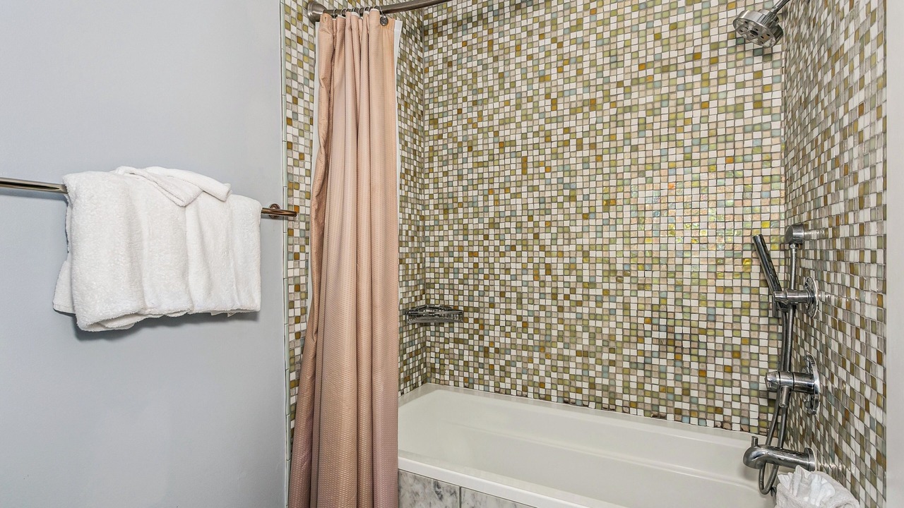 Photo of Bathroom in White Sands First
