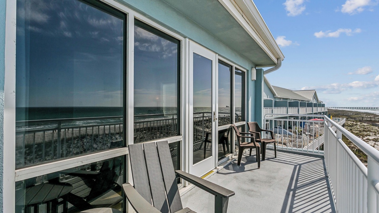 Photo of Patio Balcony in White Sands First