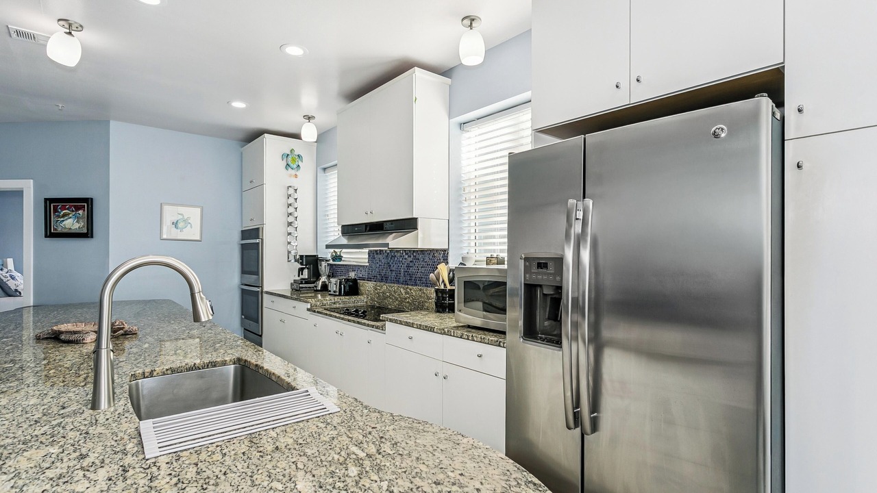 Photo of Kitchen in White Sands First