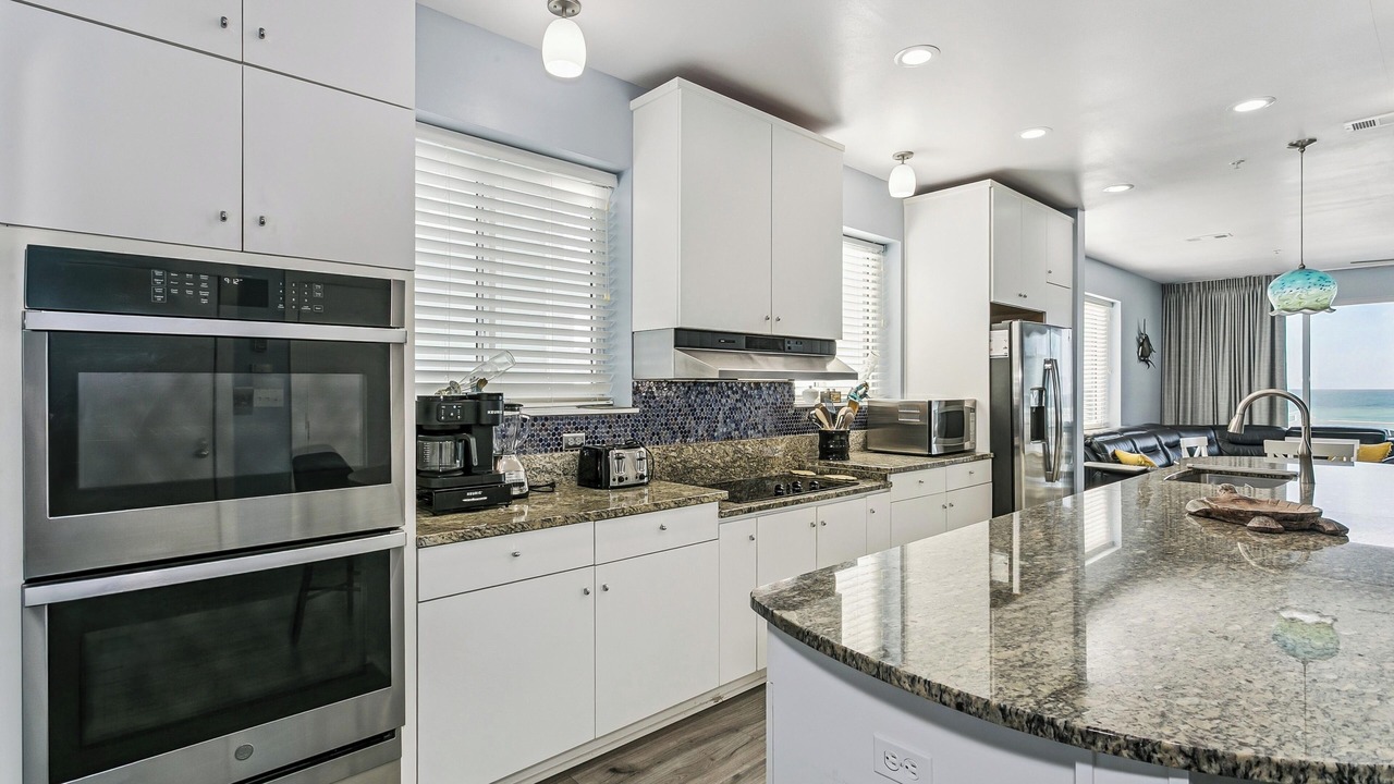 Photo of Kitchen in White Sands First