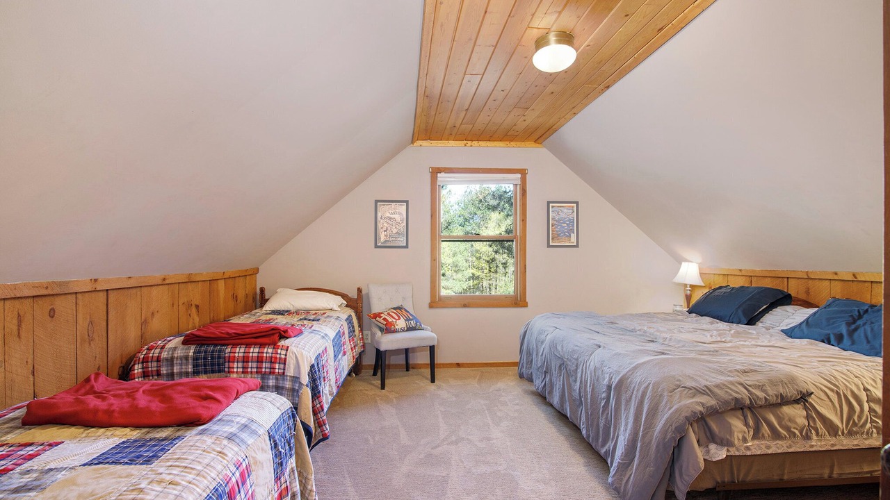 Photo of Bedroom in Thompsonville