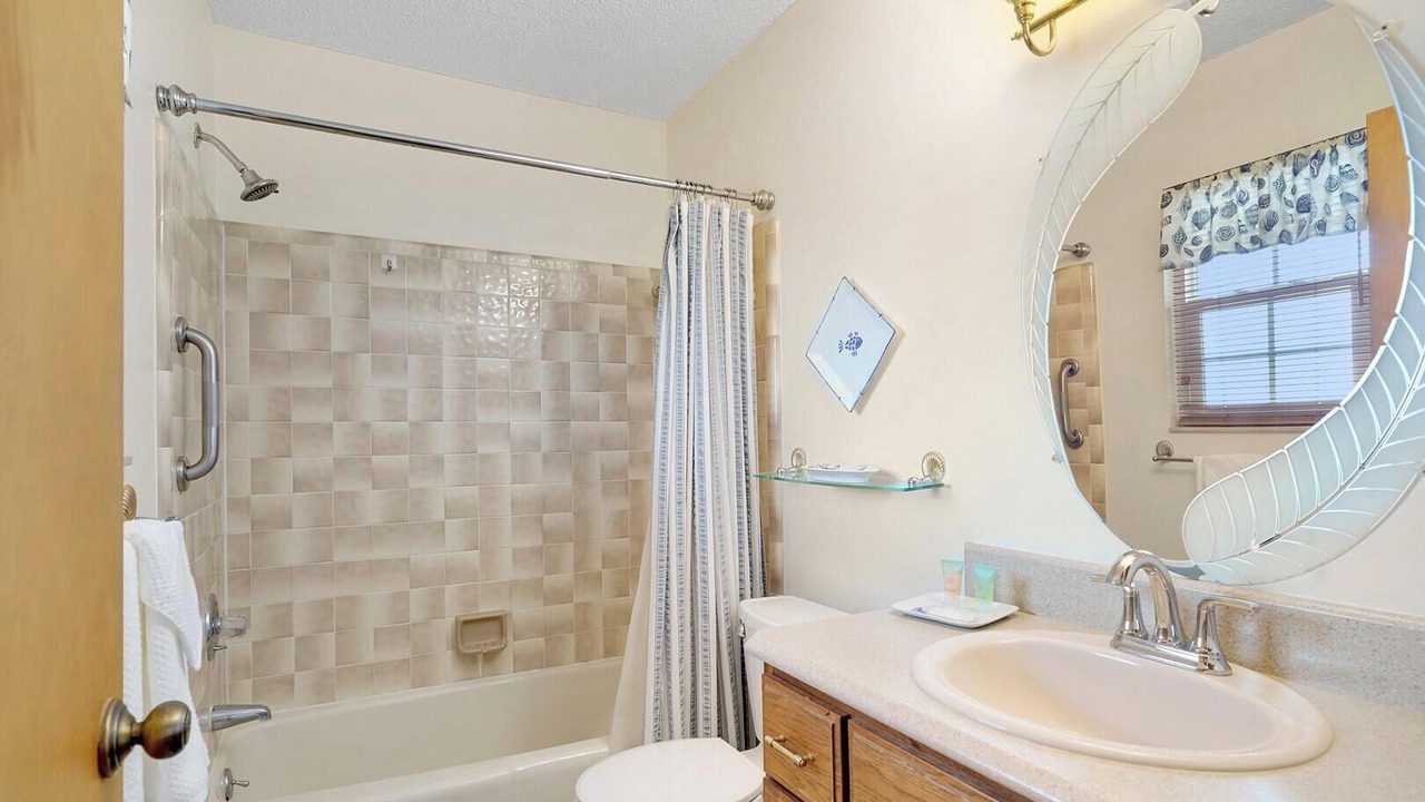 Photo of Bathroom in Butler Beach