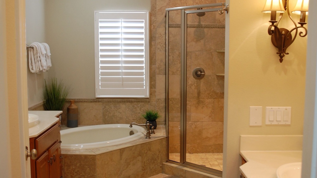 Photo of Bathroom in Pensacola Beach