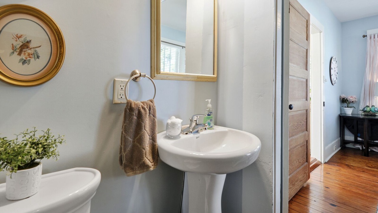 Photo of Bathroom in Old Town