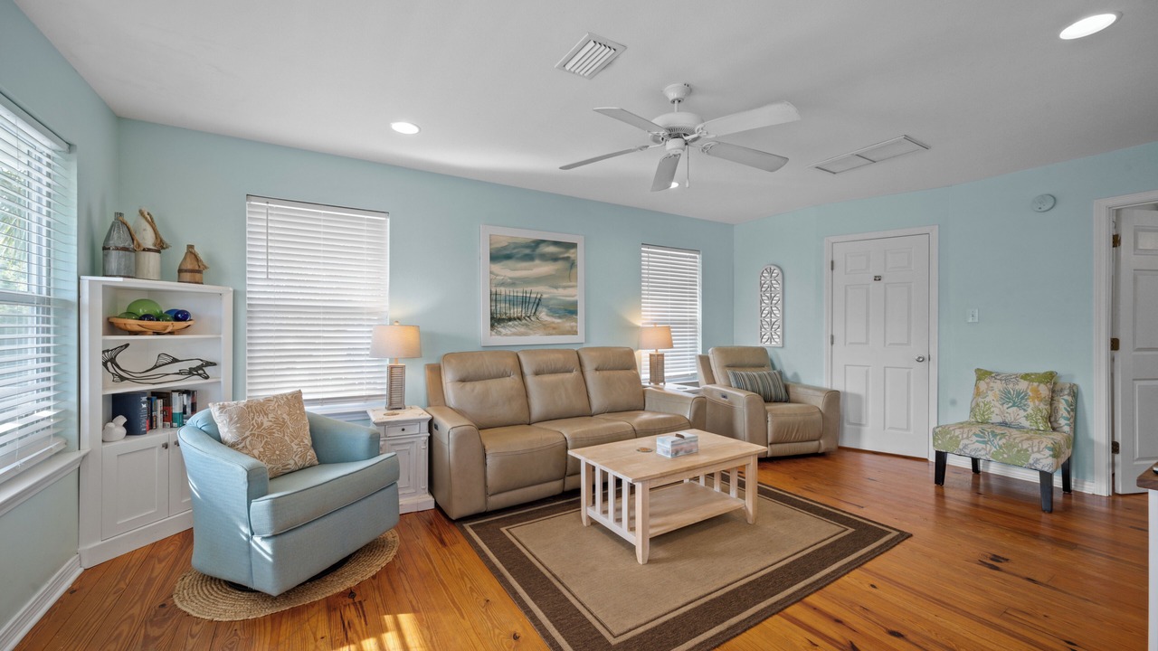 Photo of Bedroom in Foley