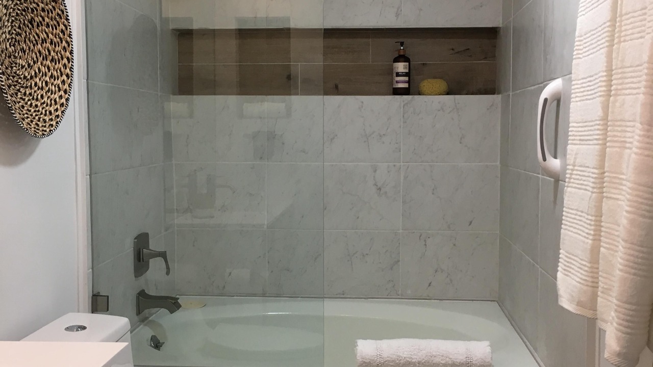 Photo of Bathroom in Daphne