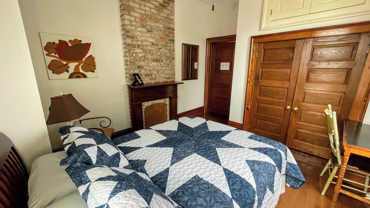 Photo of Bedroom in Mid-City