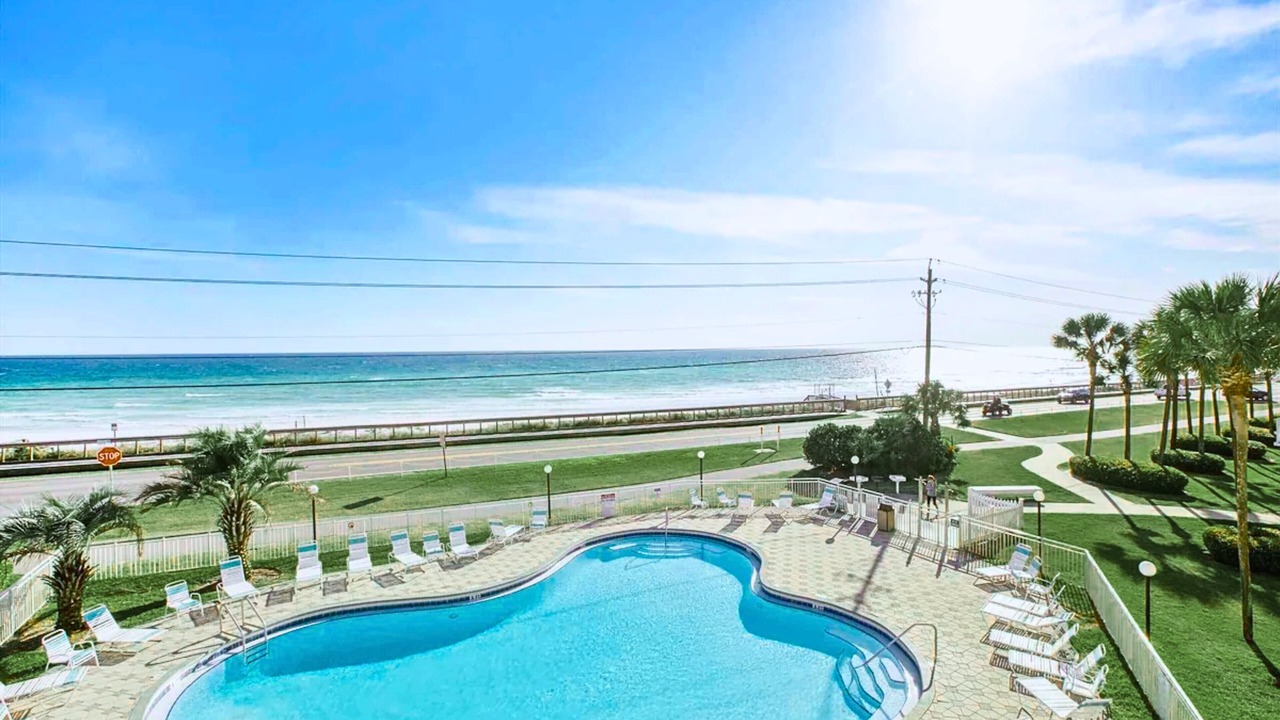 Photo of Outdoor in Avalon Beach Estates