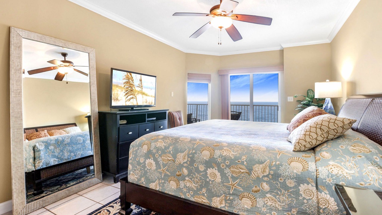 Photo of Bedroom in Orange Beach