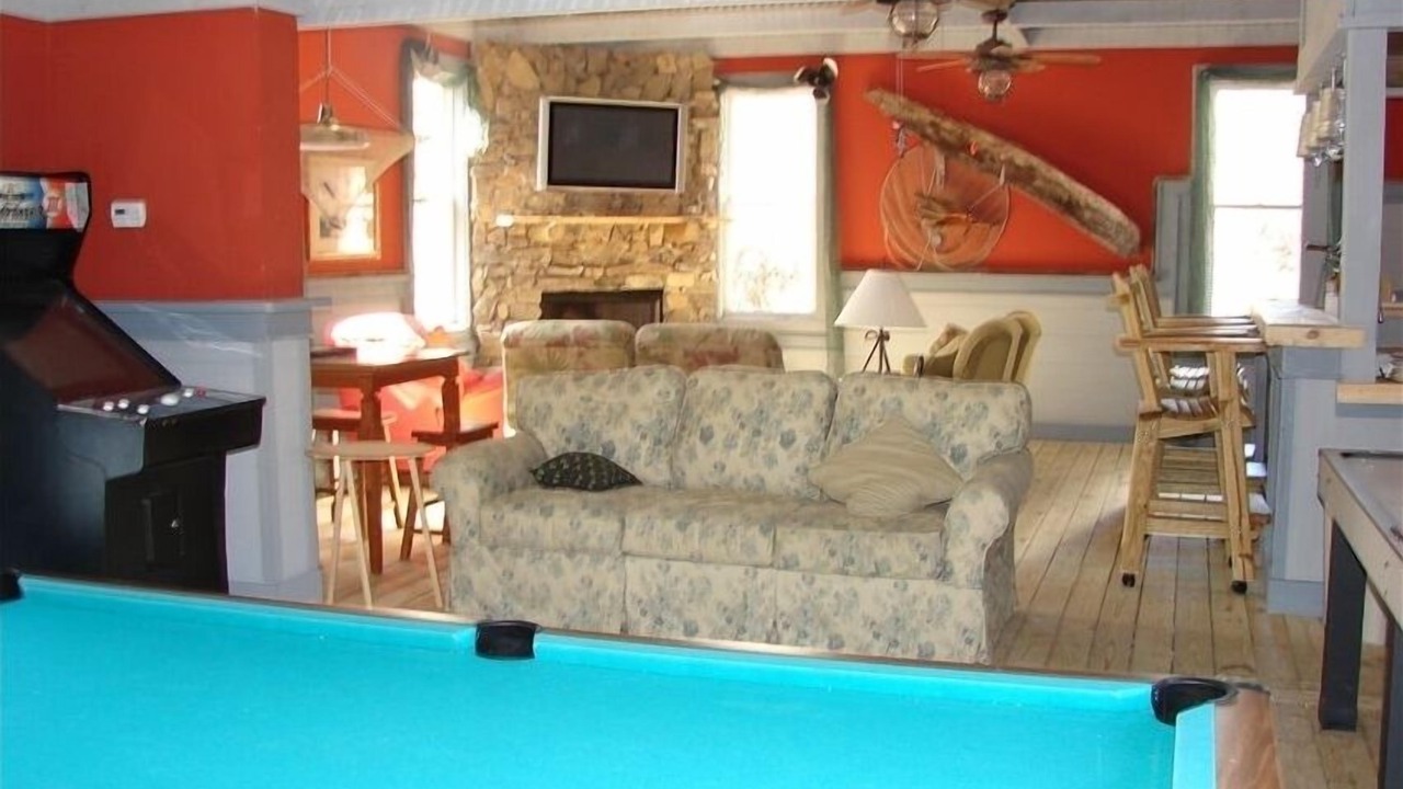 Photo of Livingroom in Greensboro