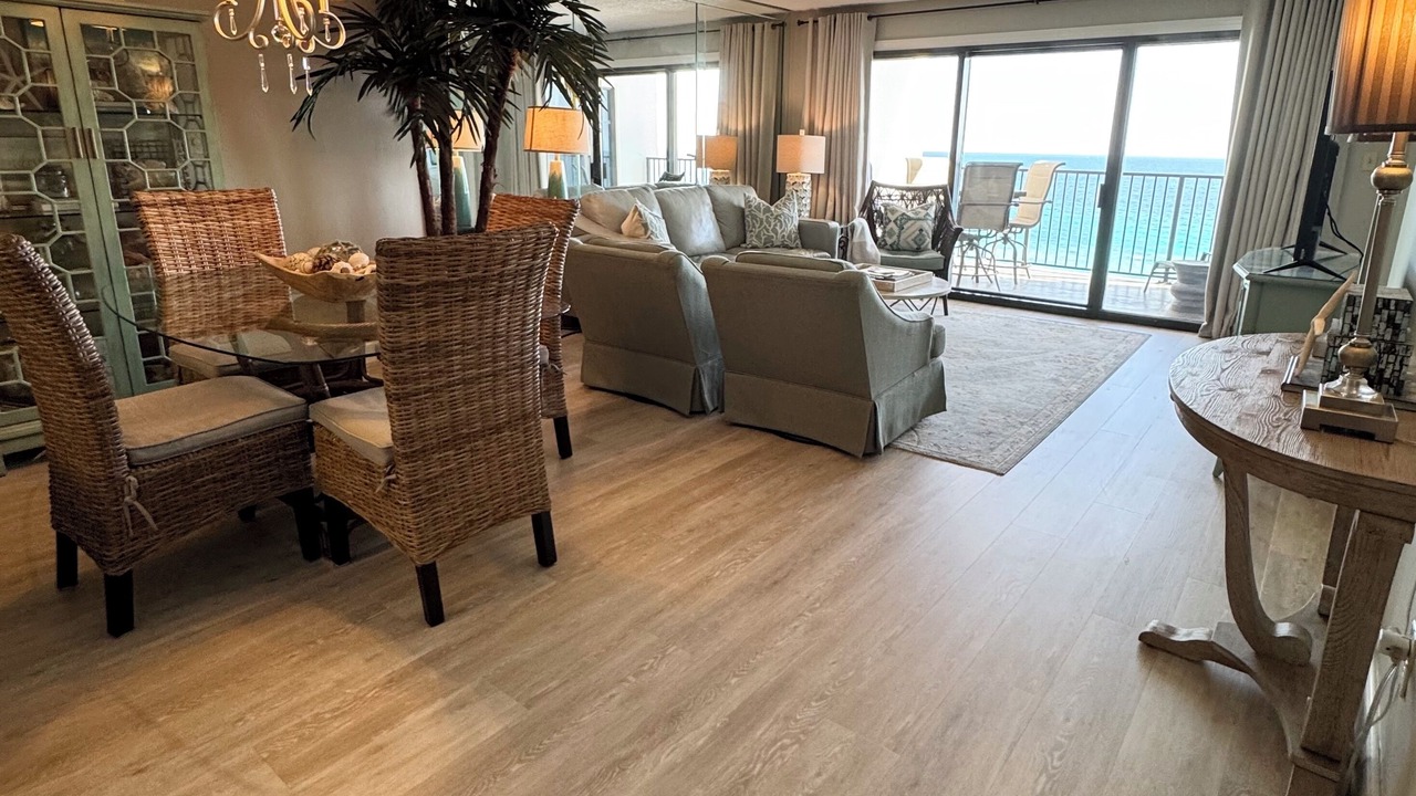 Photo of Livingroom in Destin