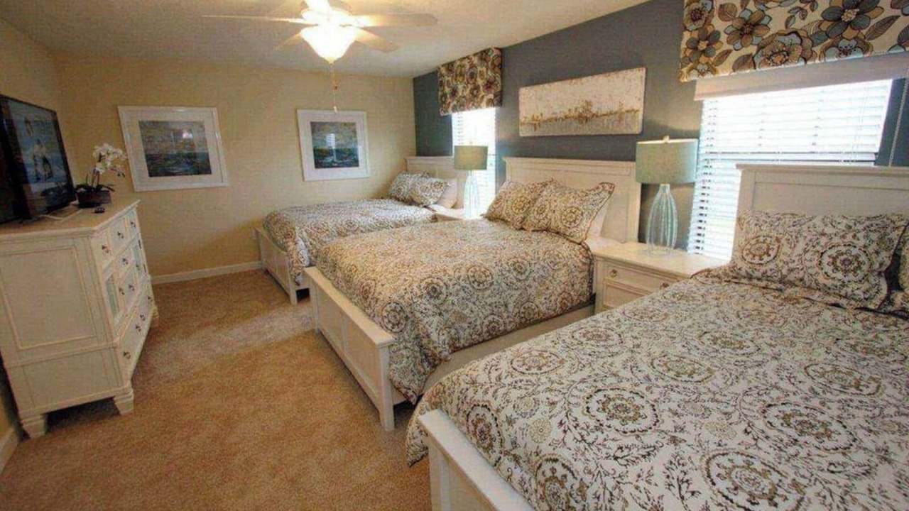 Photo of Bedroom in Davenport
