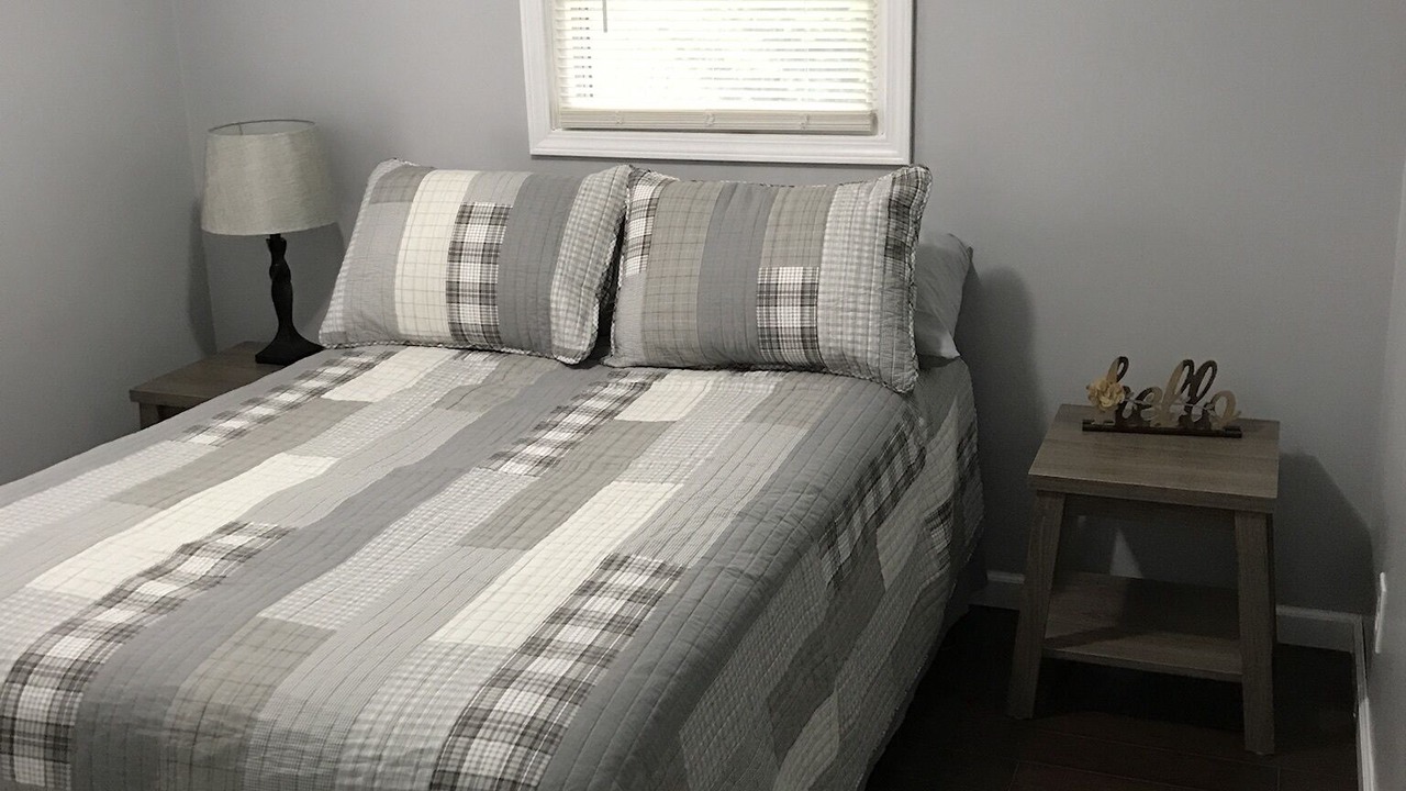 Photo of Bedroom in Mackinaw City