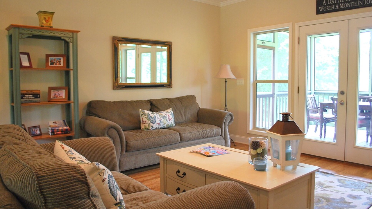 Photo of Livingroom in Wedowee