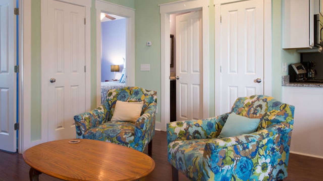 Photo of Livingroom in Historic Downtown Savannah