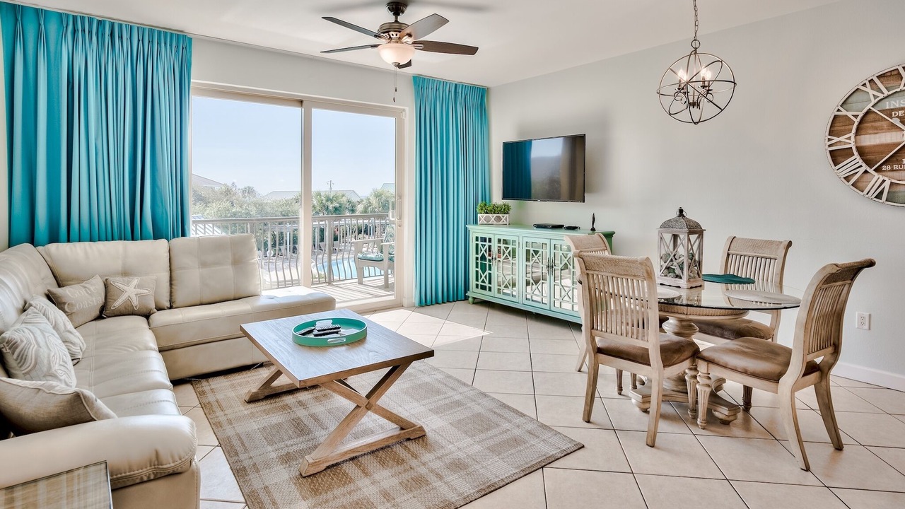 Photo of Livingroom in Miramar Beach