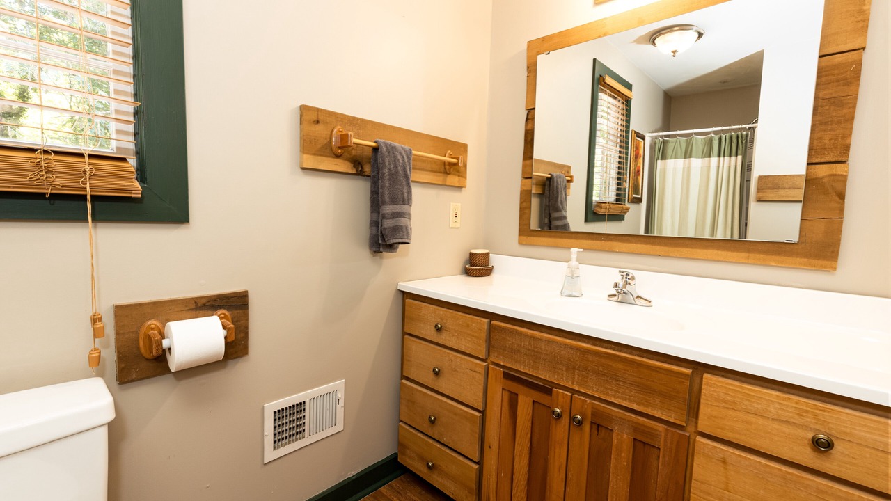 Photo of Bathroom in Auburn