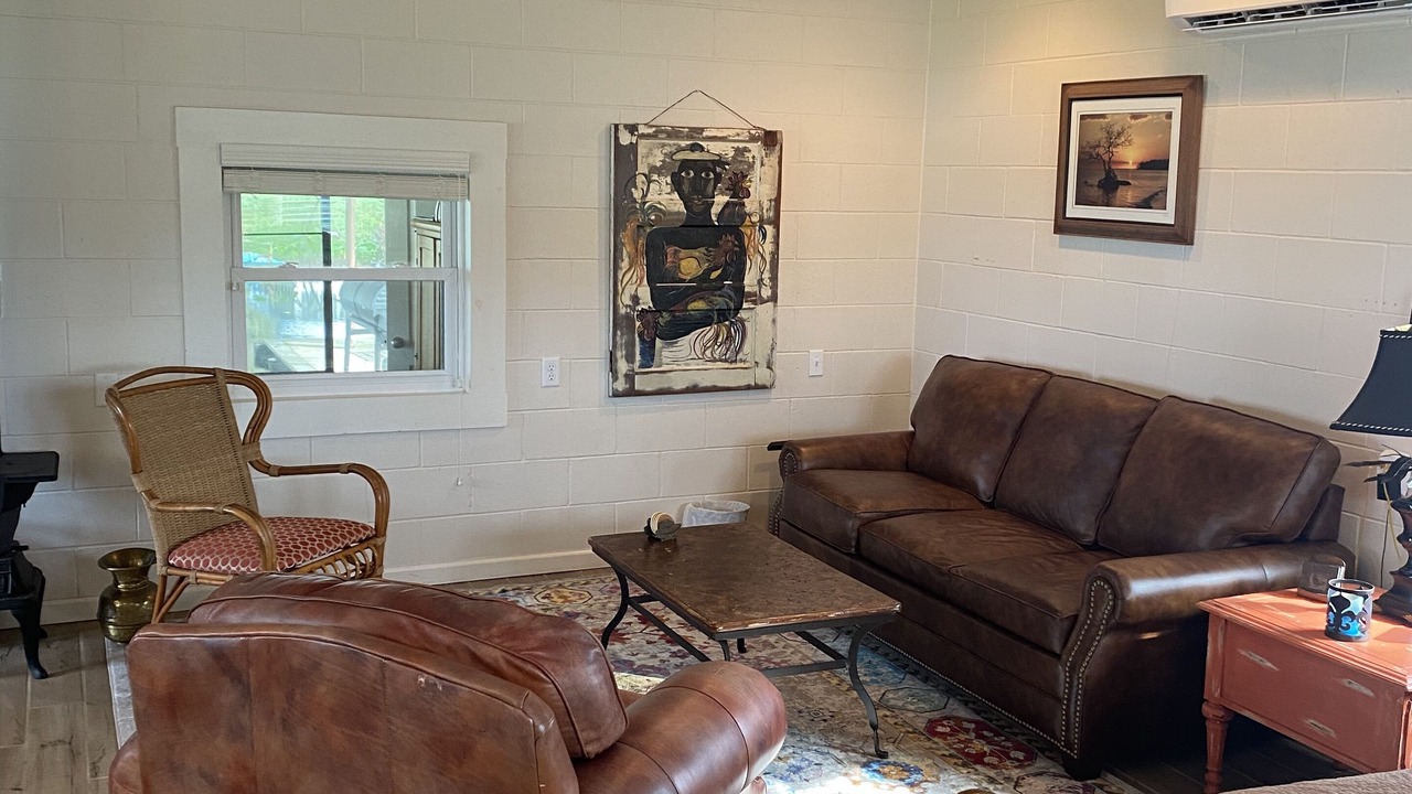 Photo of Livingroom in Crescent City