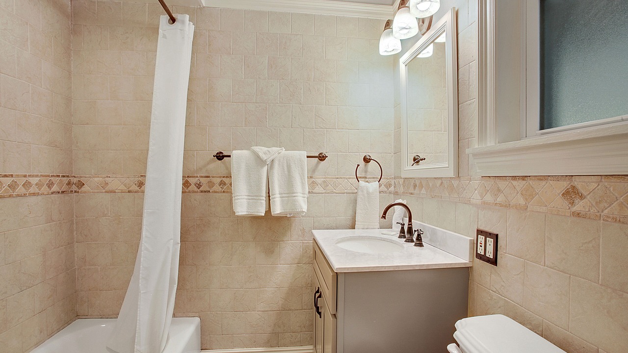 Photo of Bathroom in Arabi