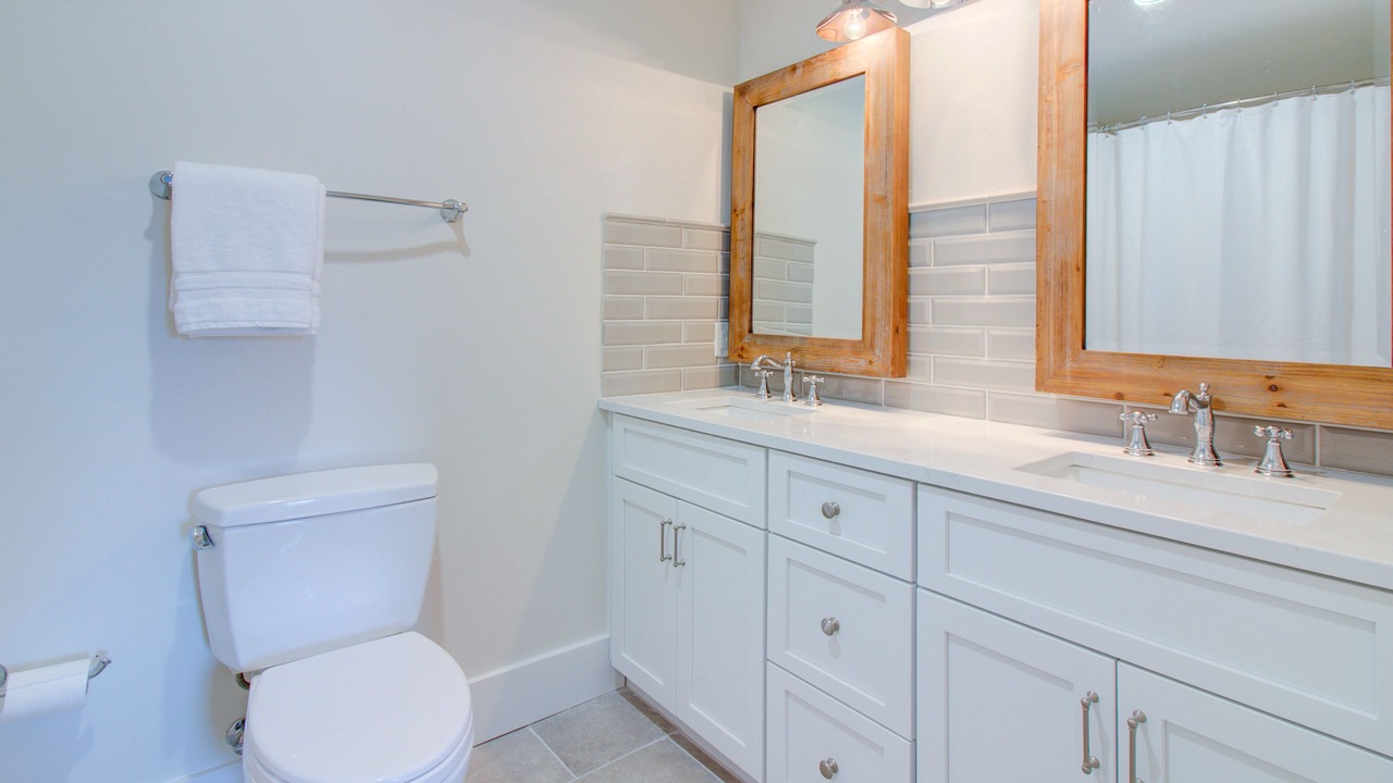 Photo of Bathroom in Santa Rosa Beach