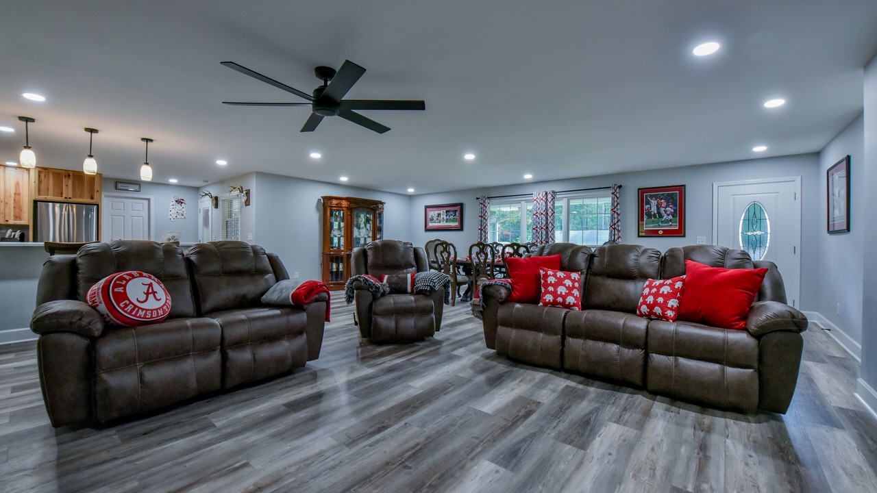 Photo of Livingroom in Northport