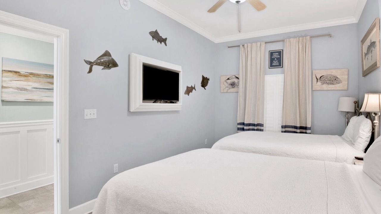 Photo of Bedroom in Gulf Shores