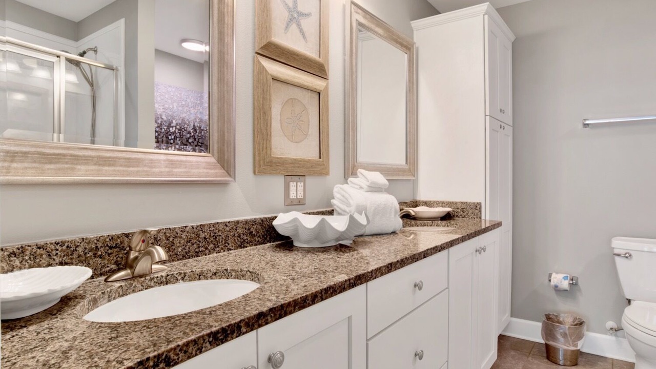 Photo of Bathroom in Gulf Shores