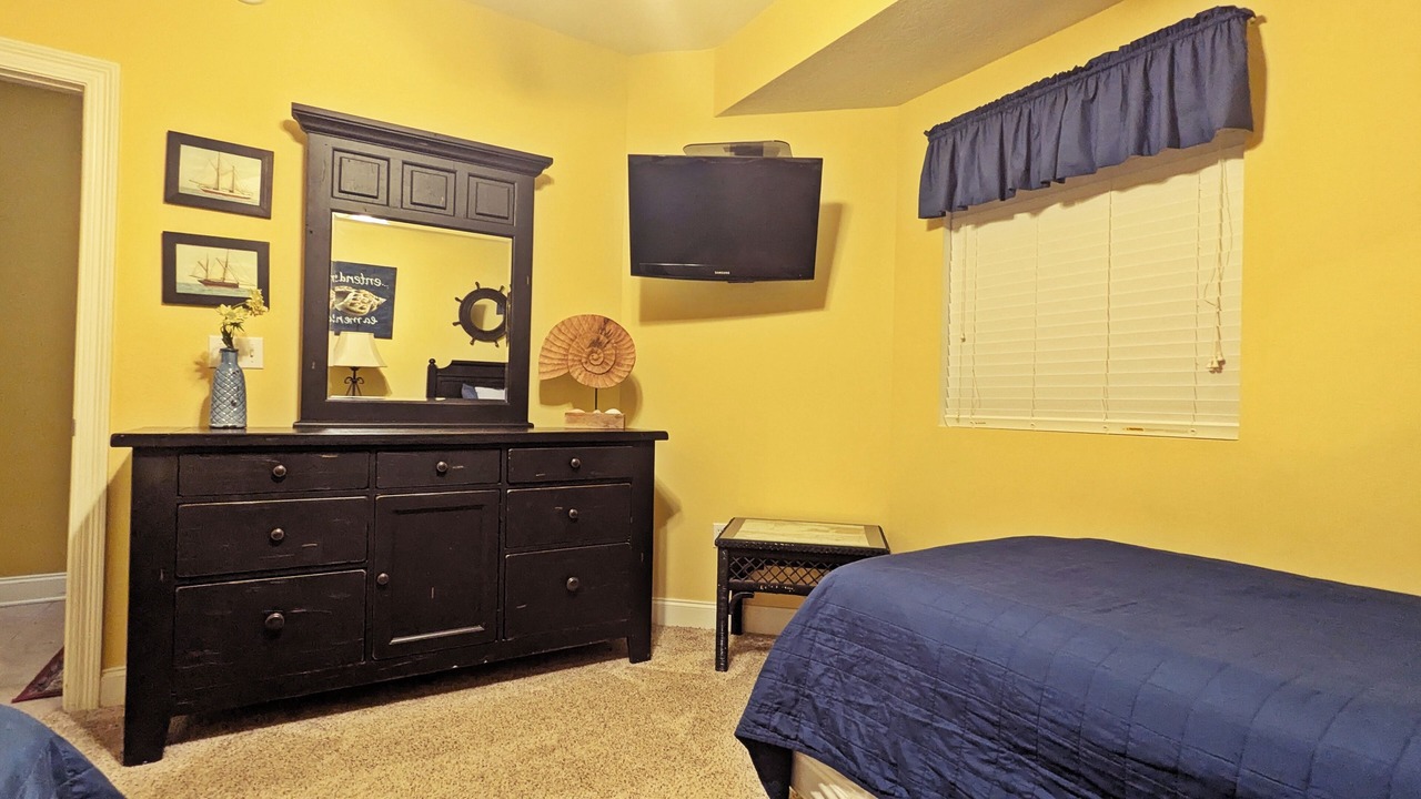 Photo of Bedroom in Orange Beach