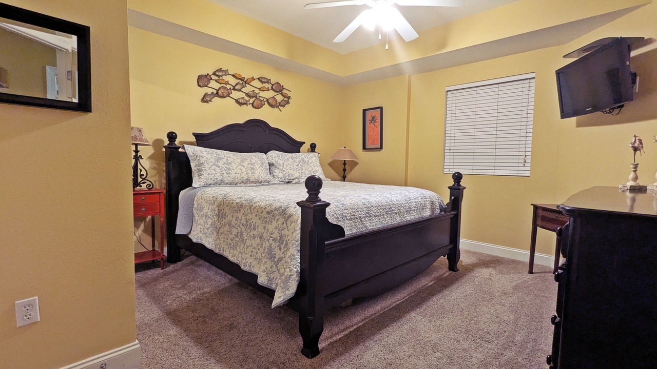 Photo of Bedroom in Orange Beach