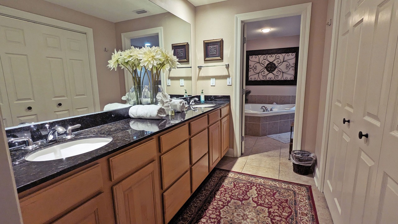 Photo of Bathroom in Orange Beach