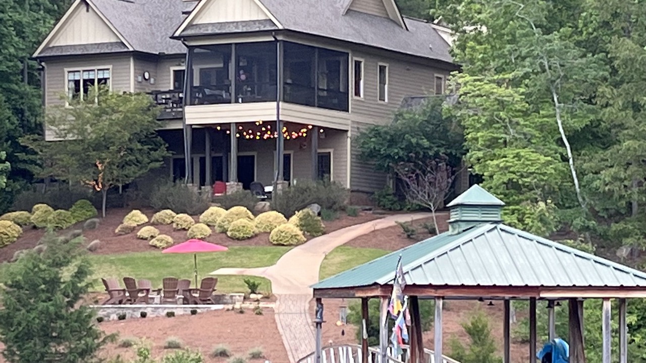 Photo of Outdoor in Six Mile