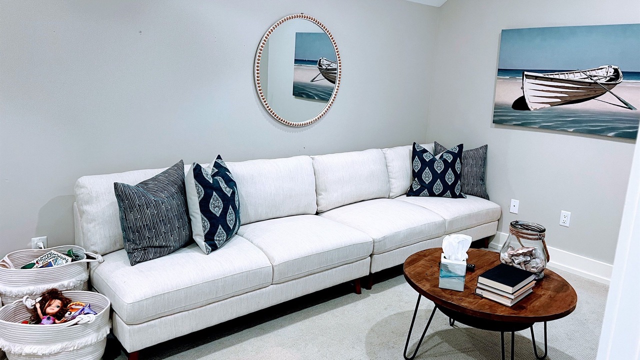 Photo of Livingroom in Ocean Springs