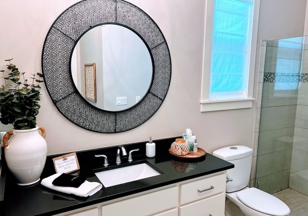 Photo of Bathroom in Ocean Springs