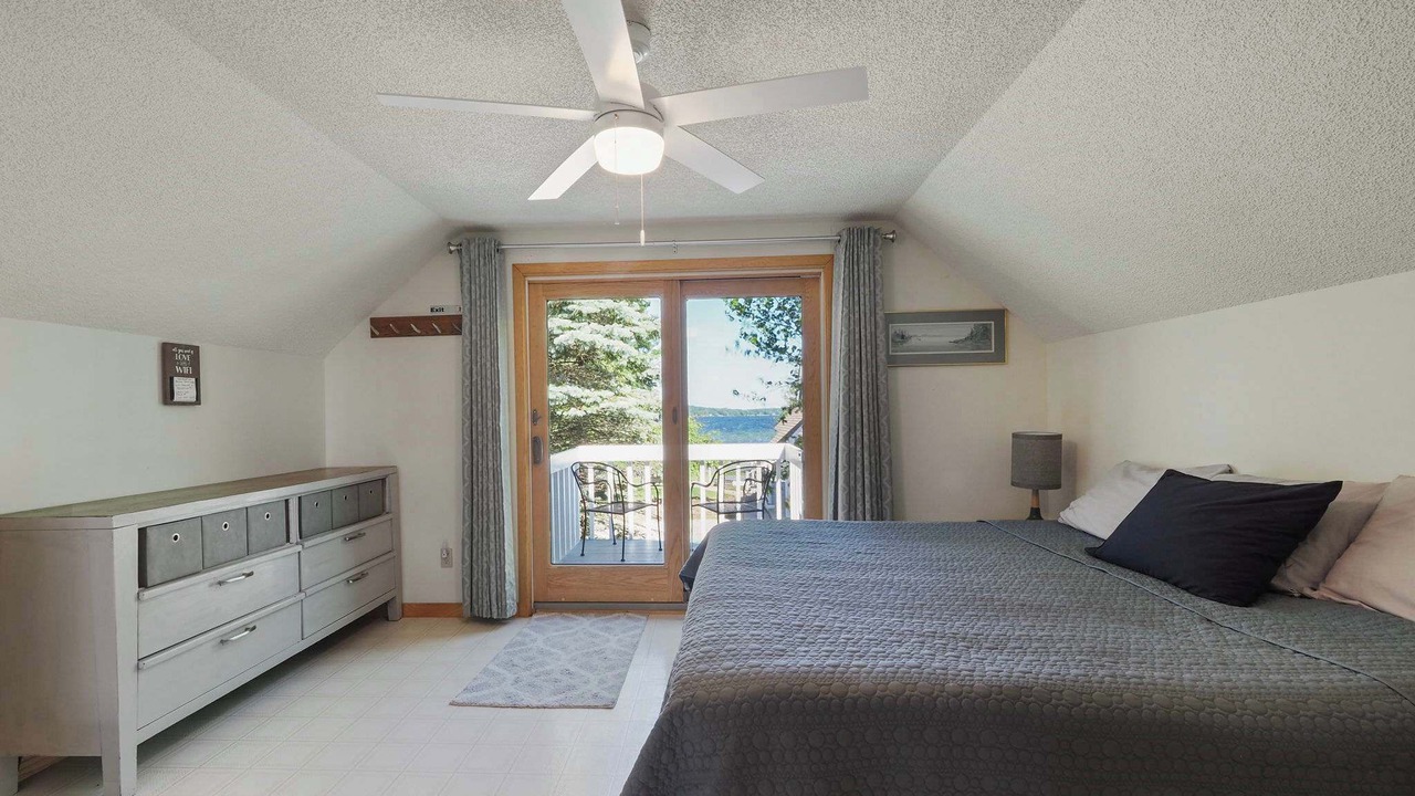 Photo of Bedroom in Bellaire