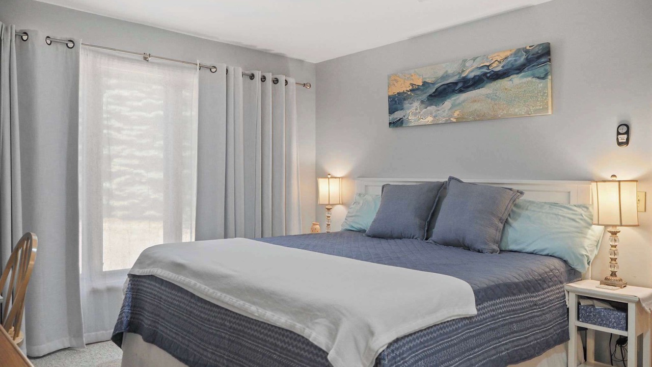 Photo of Bedroom in Bellaire