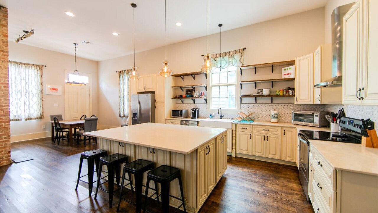 Photo of Kitchen in Seventh Ward