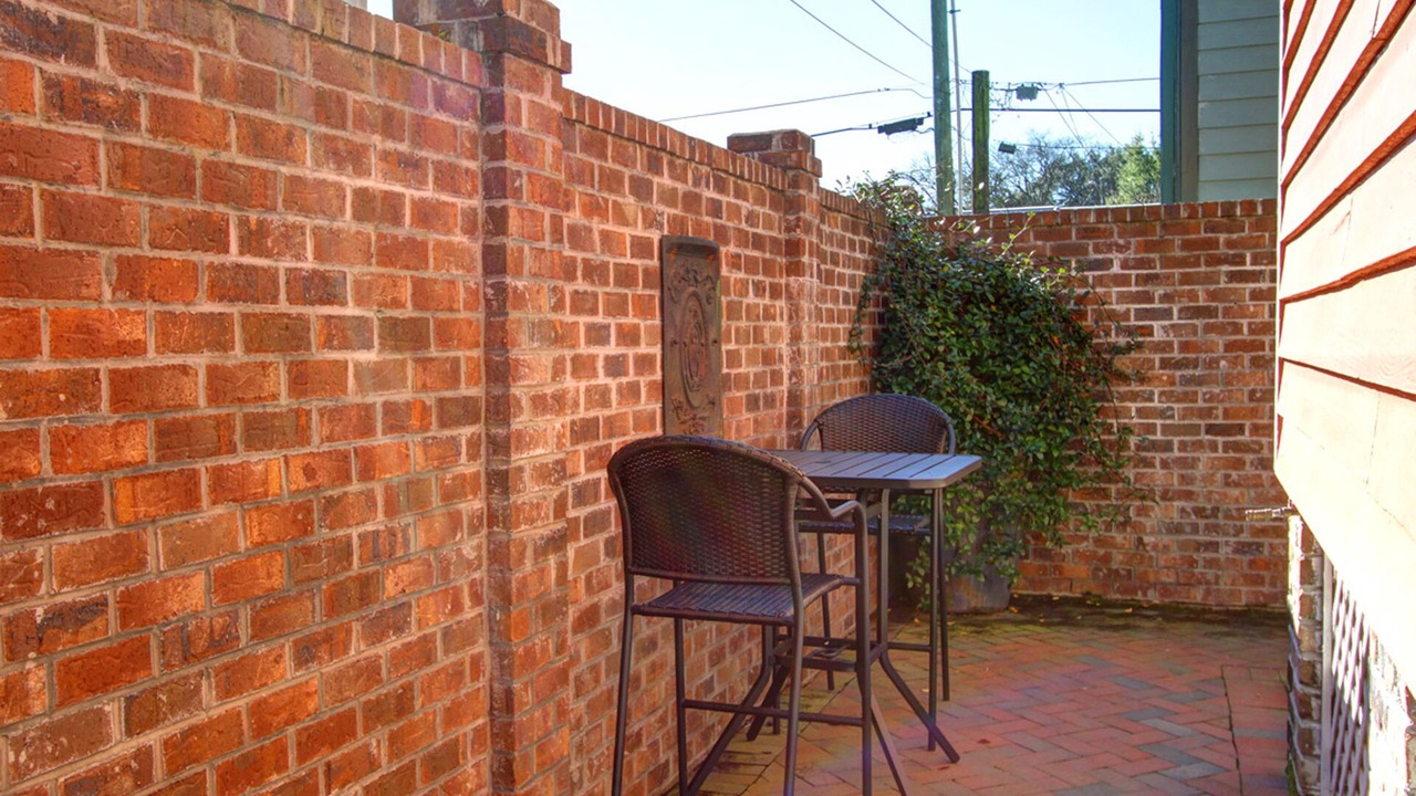 Photo of Outdoor in Hitch Village - Fred Wessels Homes