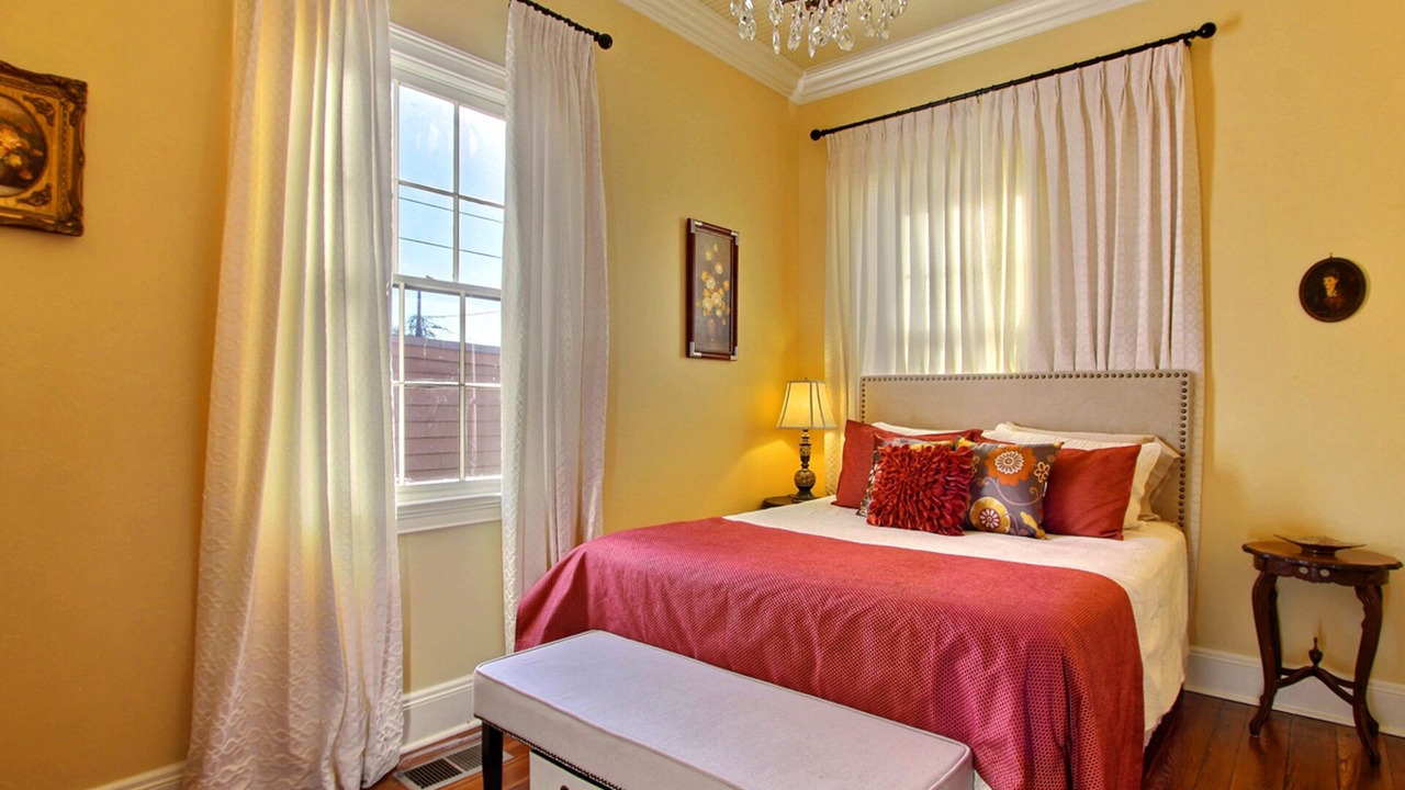 Photo of Bedroom in Hitch Village - Fred Wessels Homes