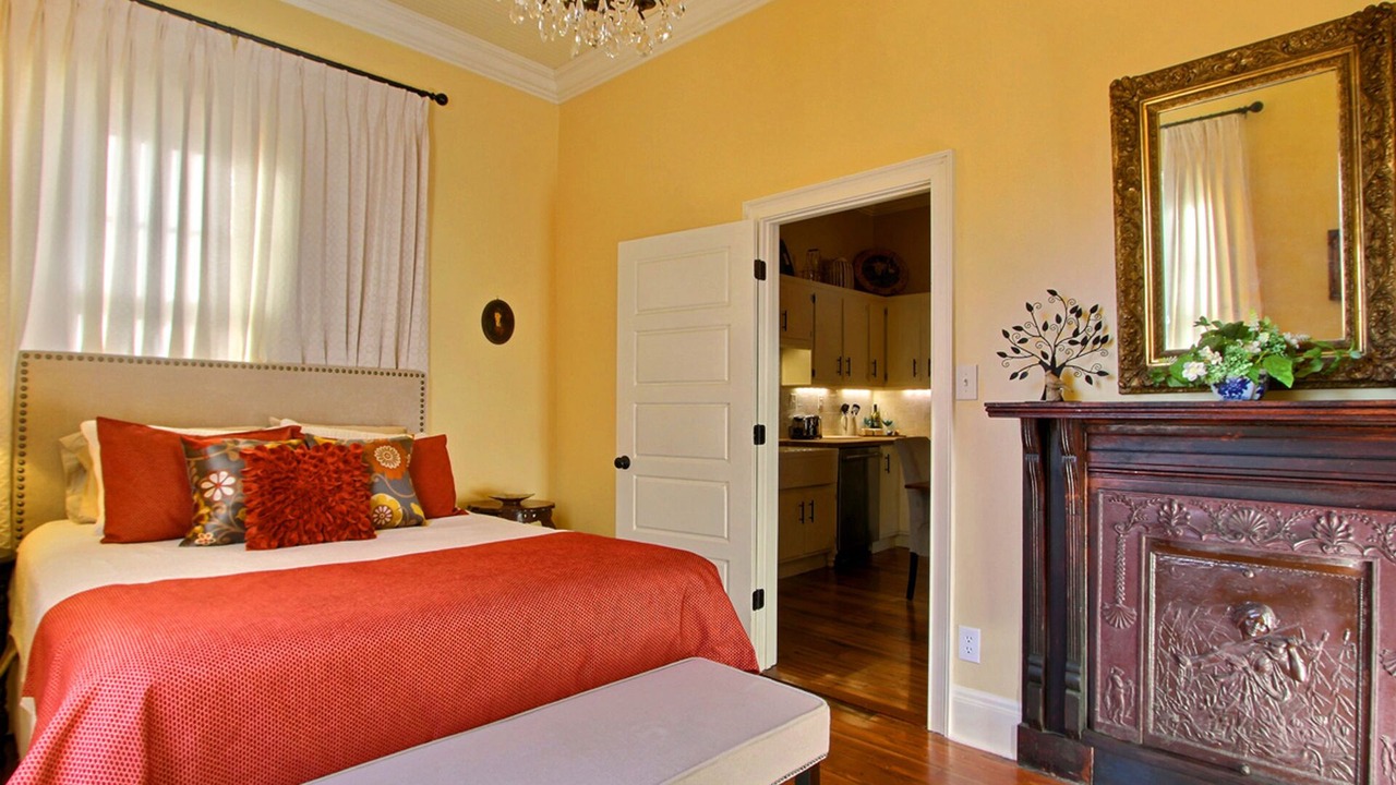 Photo of Bedroom in Hitch Village - Fred Wessels Homes