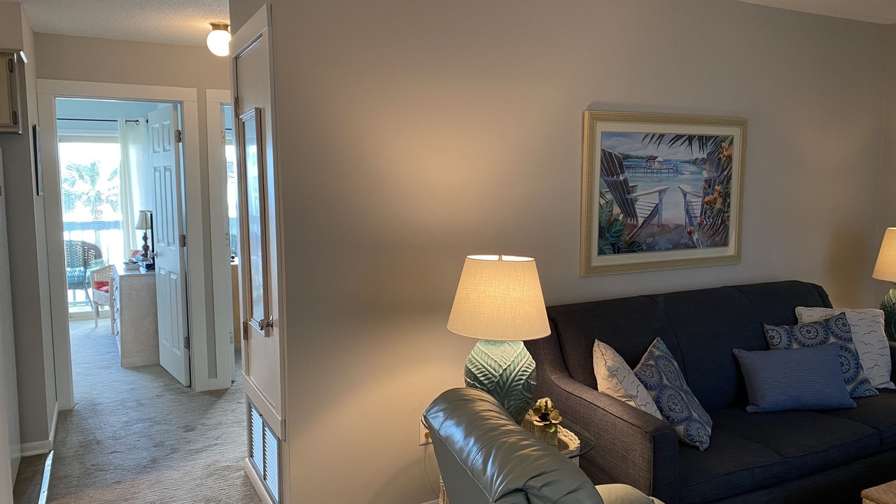 Photo of Livingroom in Gulf Shores