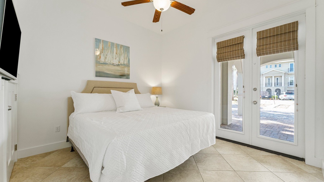 Photo of Bedroom in Frangista Beach