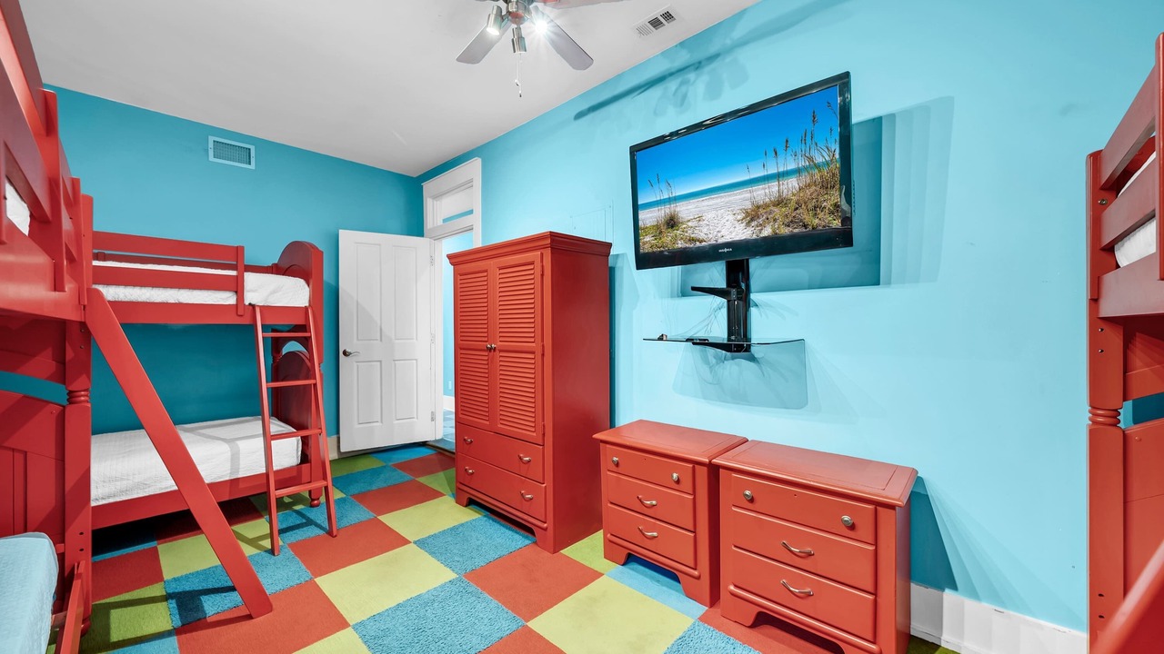 Photo of Bedroom in Delos