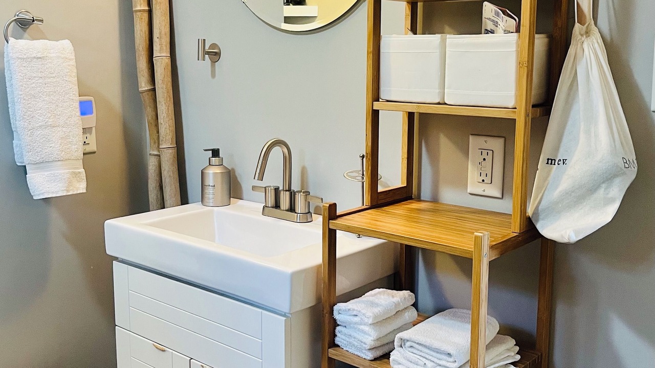 Photo of Bathroom in Waveland