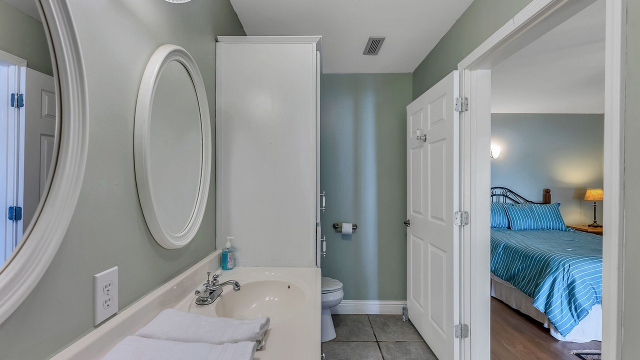Photo of Bathroom in Stoney Point Landing